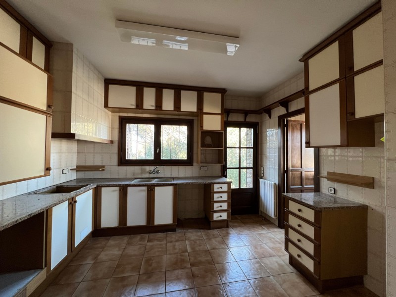 HABITATGE EN VENDA A TARADELL 6