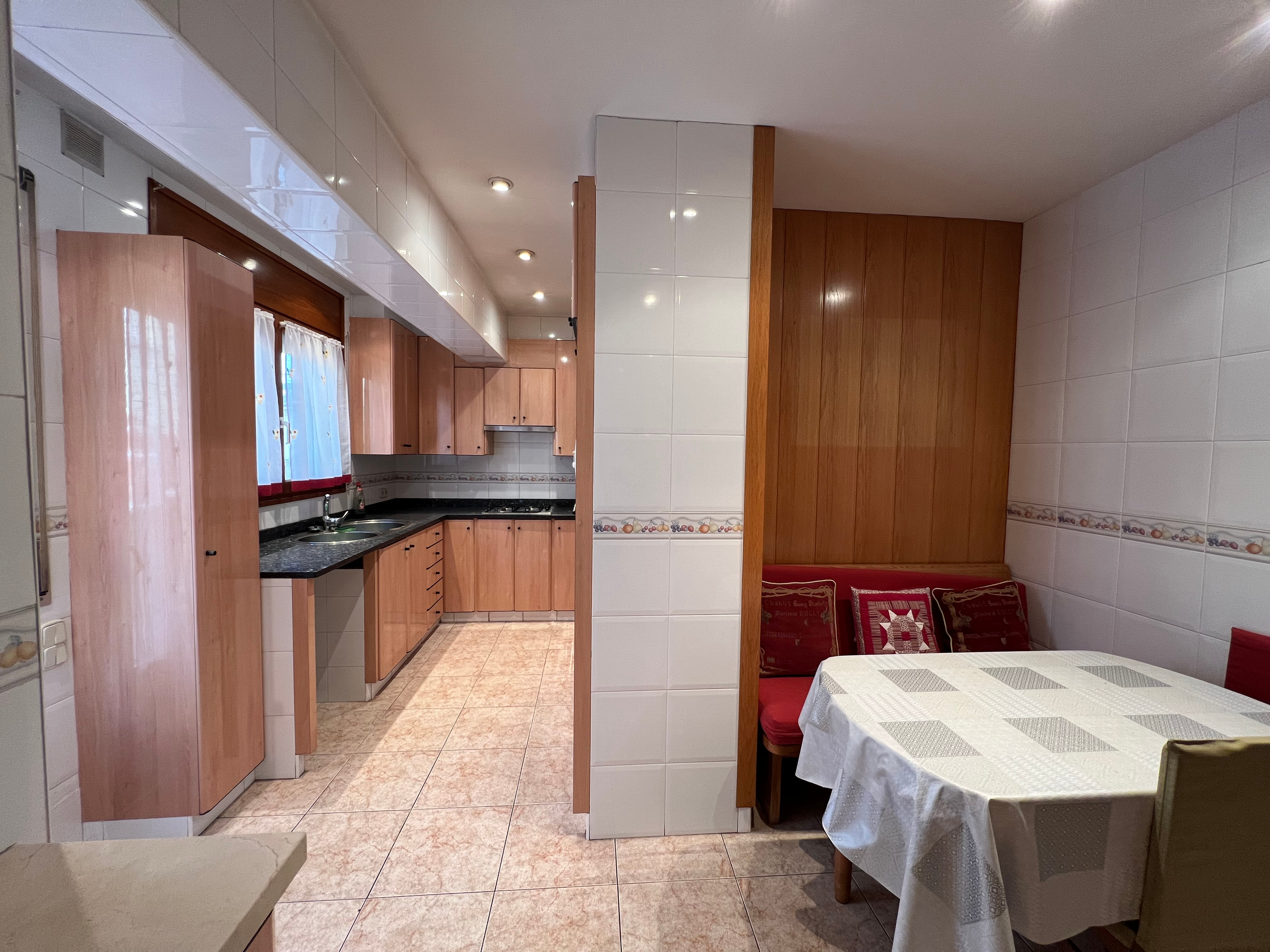HABITATGE EN VENDA A CENTELLES 5