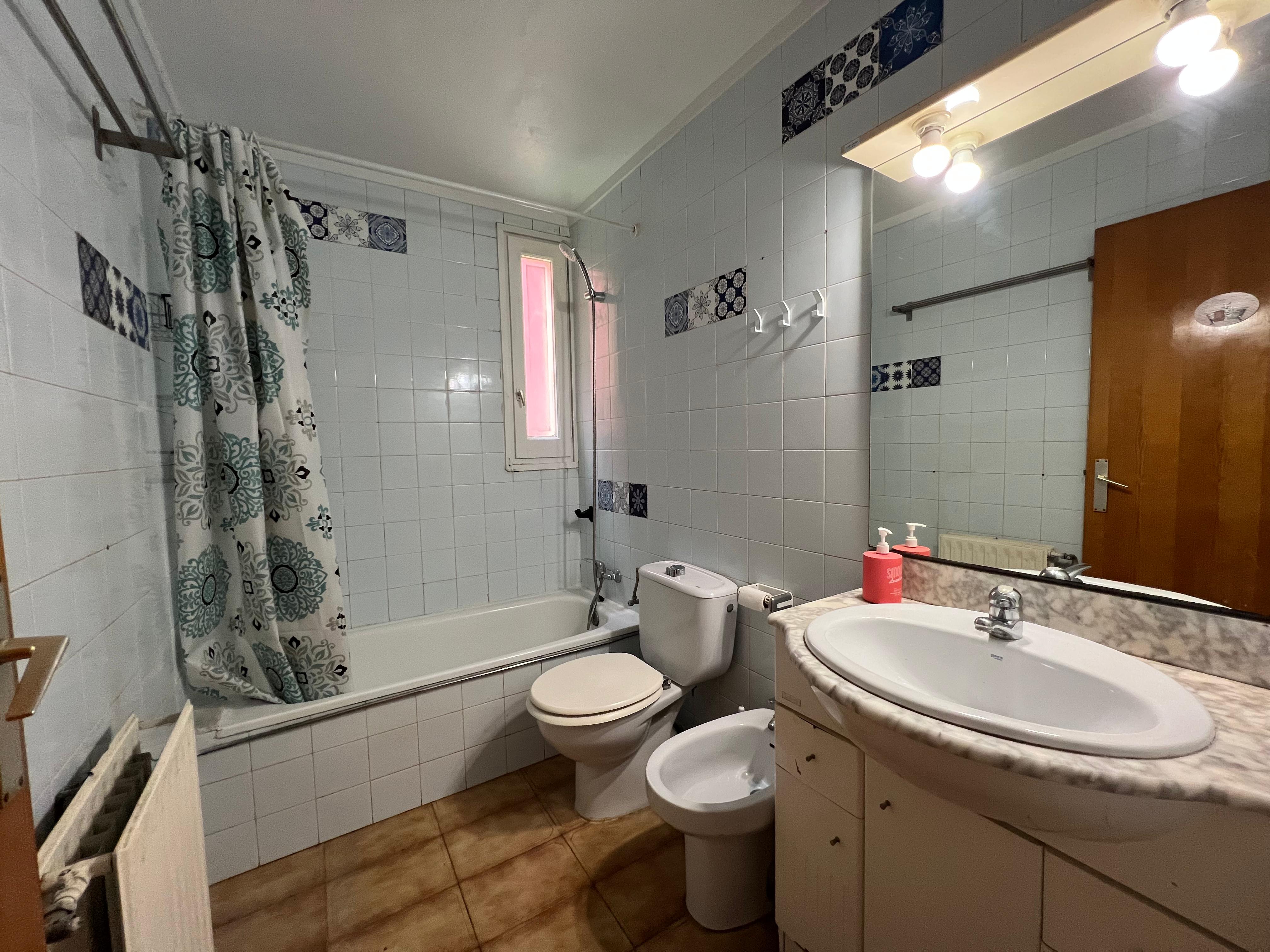 HABITATGE EN VENDA A TARADELL 7