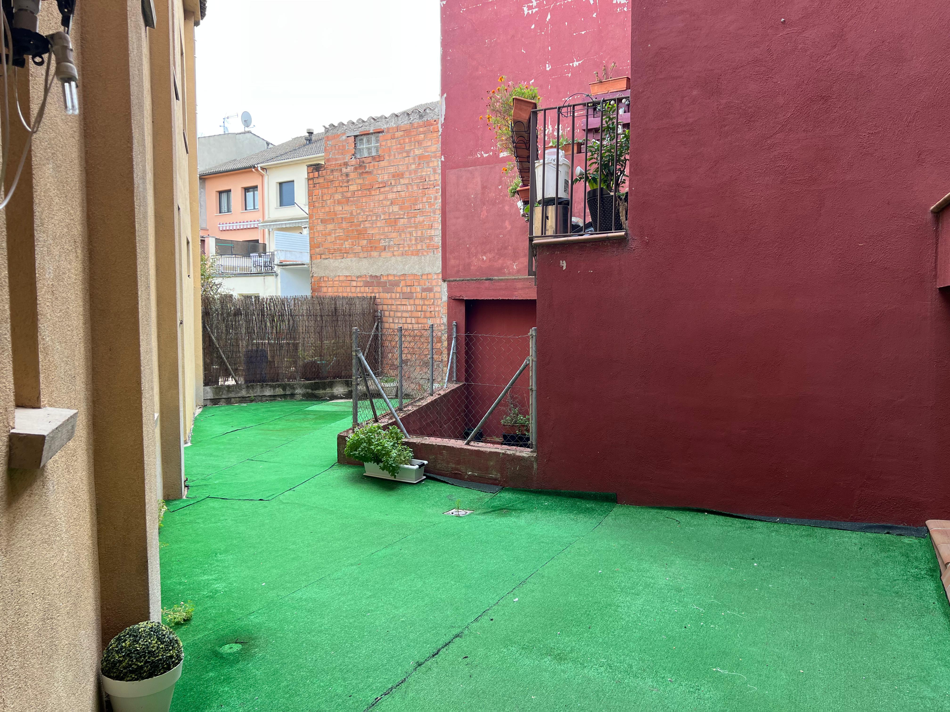 HABITATGE EN VENDA A TARADELL 8